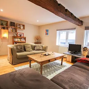 Duplex In The Heart Of Old Terrace + Parking France